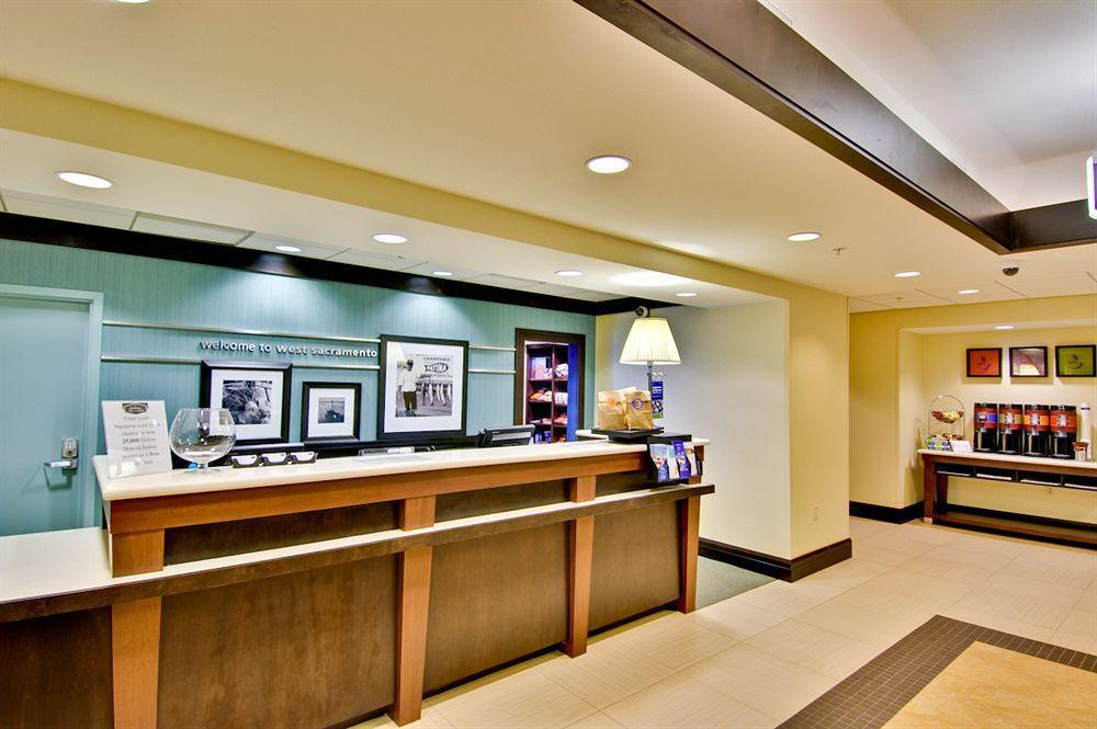 Hampton Inn & Suites West Sacramento Eksteriør billede