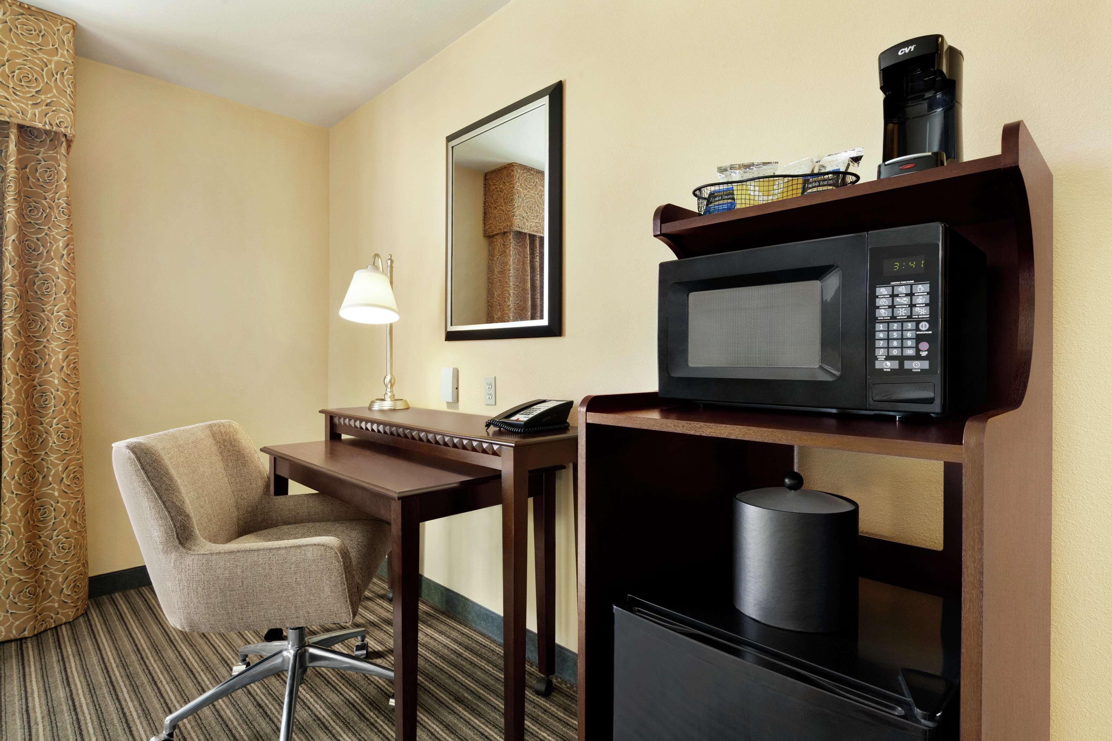 Hampton Inn & Suites West Sacramento Eksteriør billede