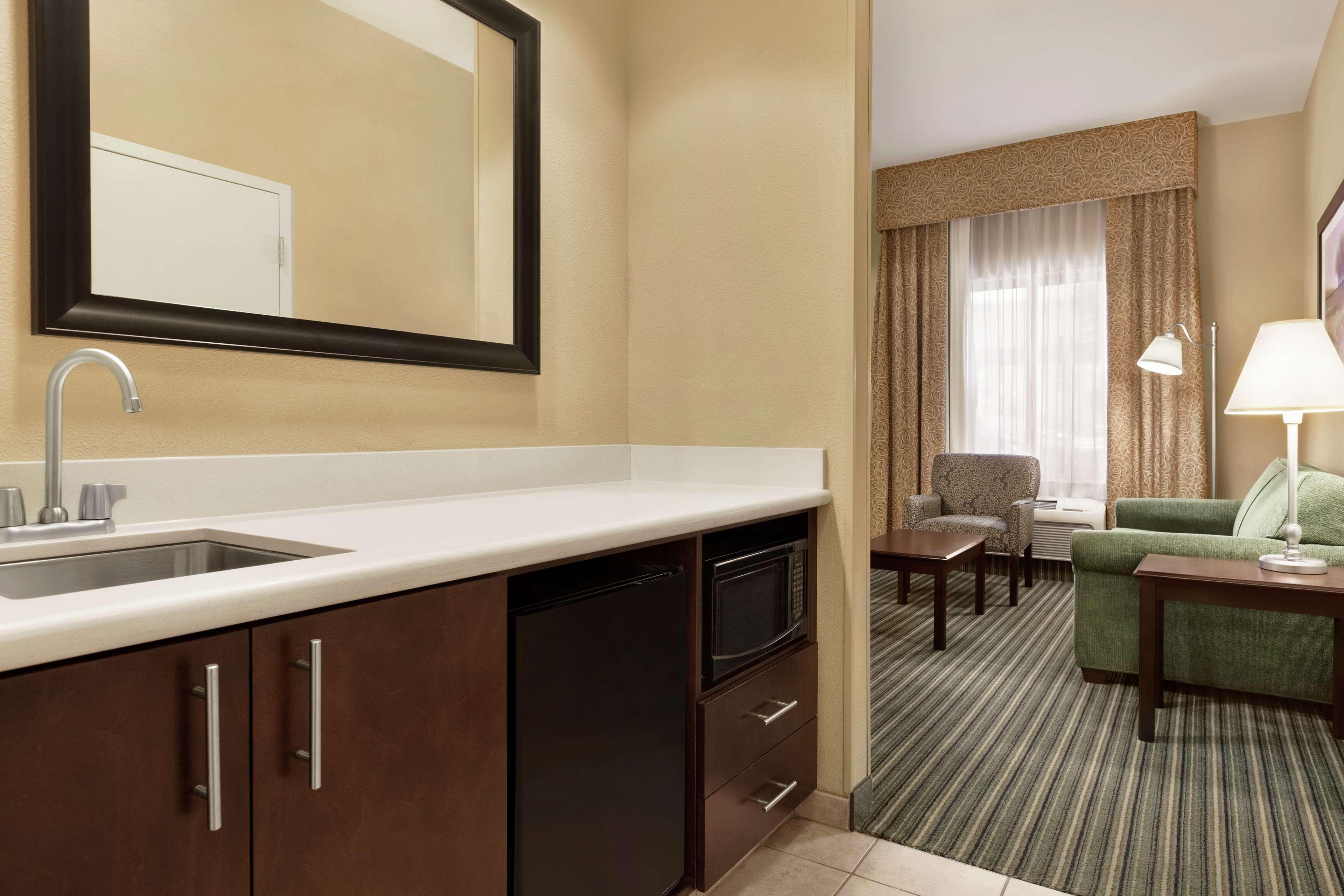 Hampton Inn & Suites West Sacramento Eksteriør billede