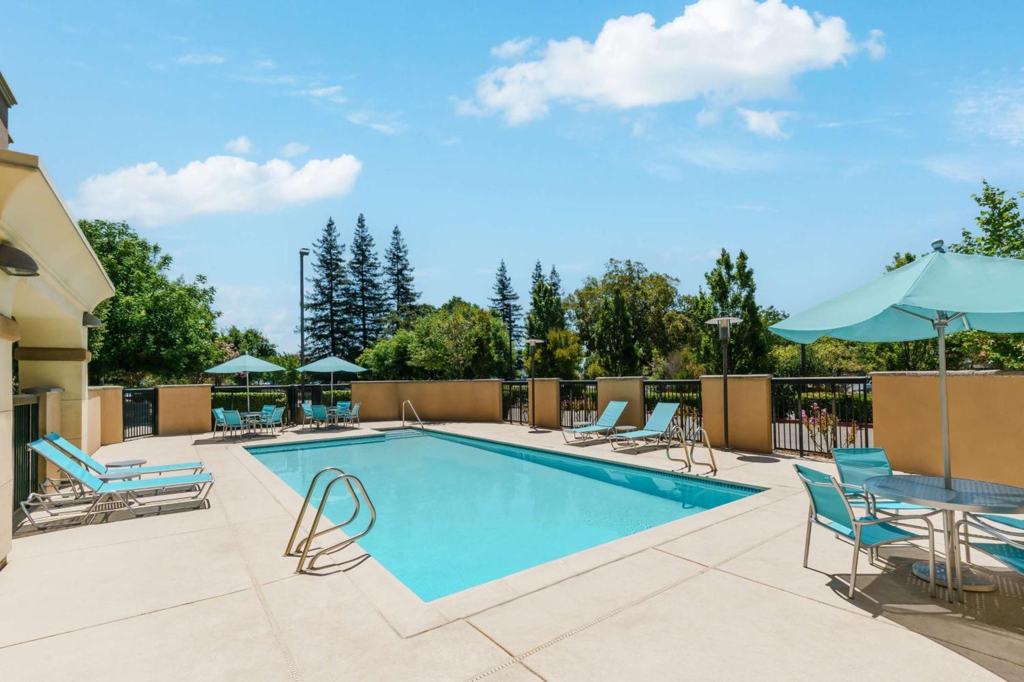 Hampton Inn & Suites West Sacramento Eksteriør billede